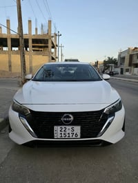 نيسان سنترا • ٢٠٢٤ • حادث موضح