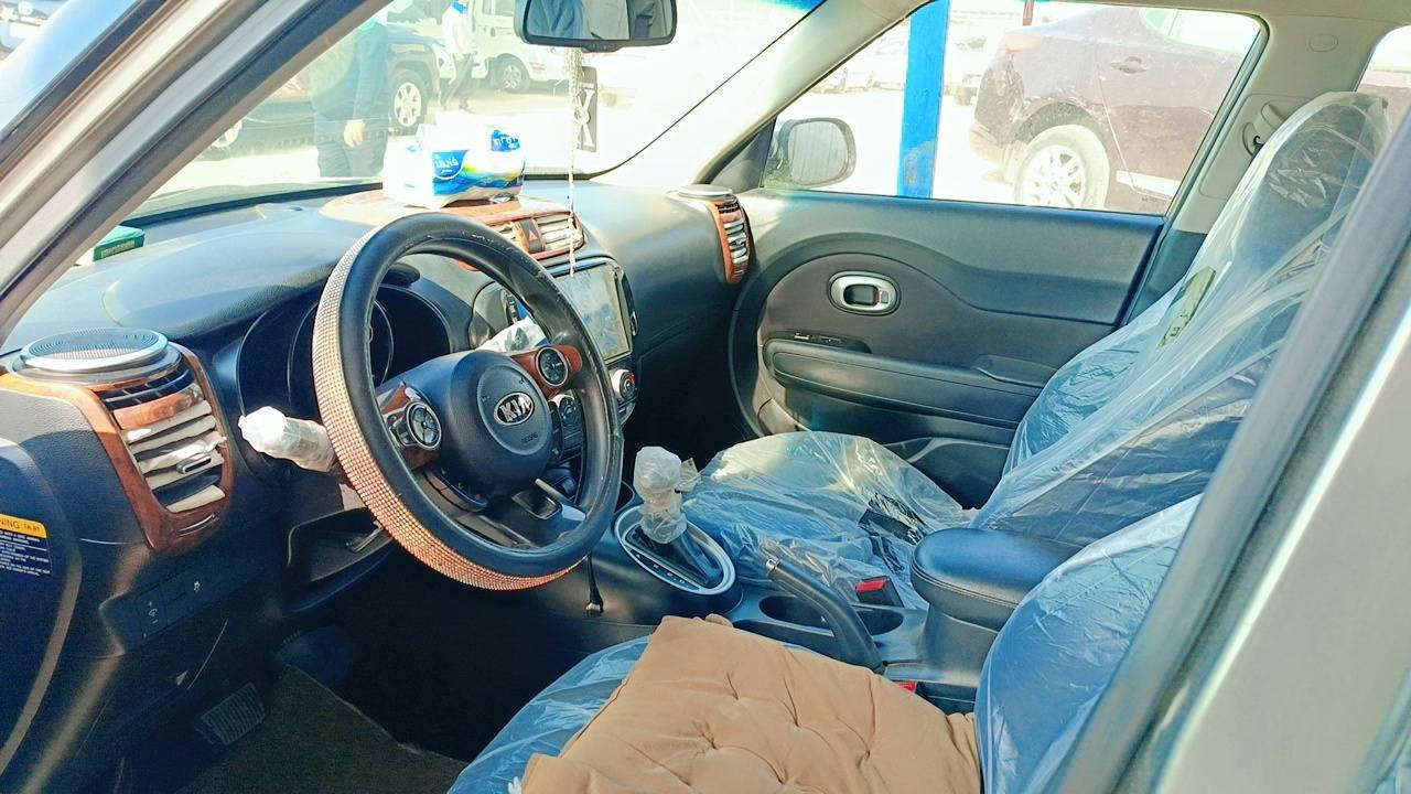 كيا صول موديل 16 معروفة موصفاتة
مكينة 1600 تخم تاير جديد 👉
باتري جديد حدادية امامي خلفي جديد 👉
رقم بغداد انكليزي بسمي مداور ثاني يوم 👉
حادثهة بالكصة مال بنيد بدون ايرباك 👉
سيارة مال بيت جديدة بمعنة الكلمة 👉
 مكاني ديوانية دور النسيج 👉
رقم الهاتف ***********📞
