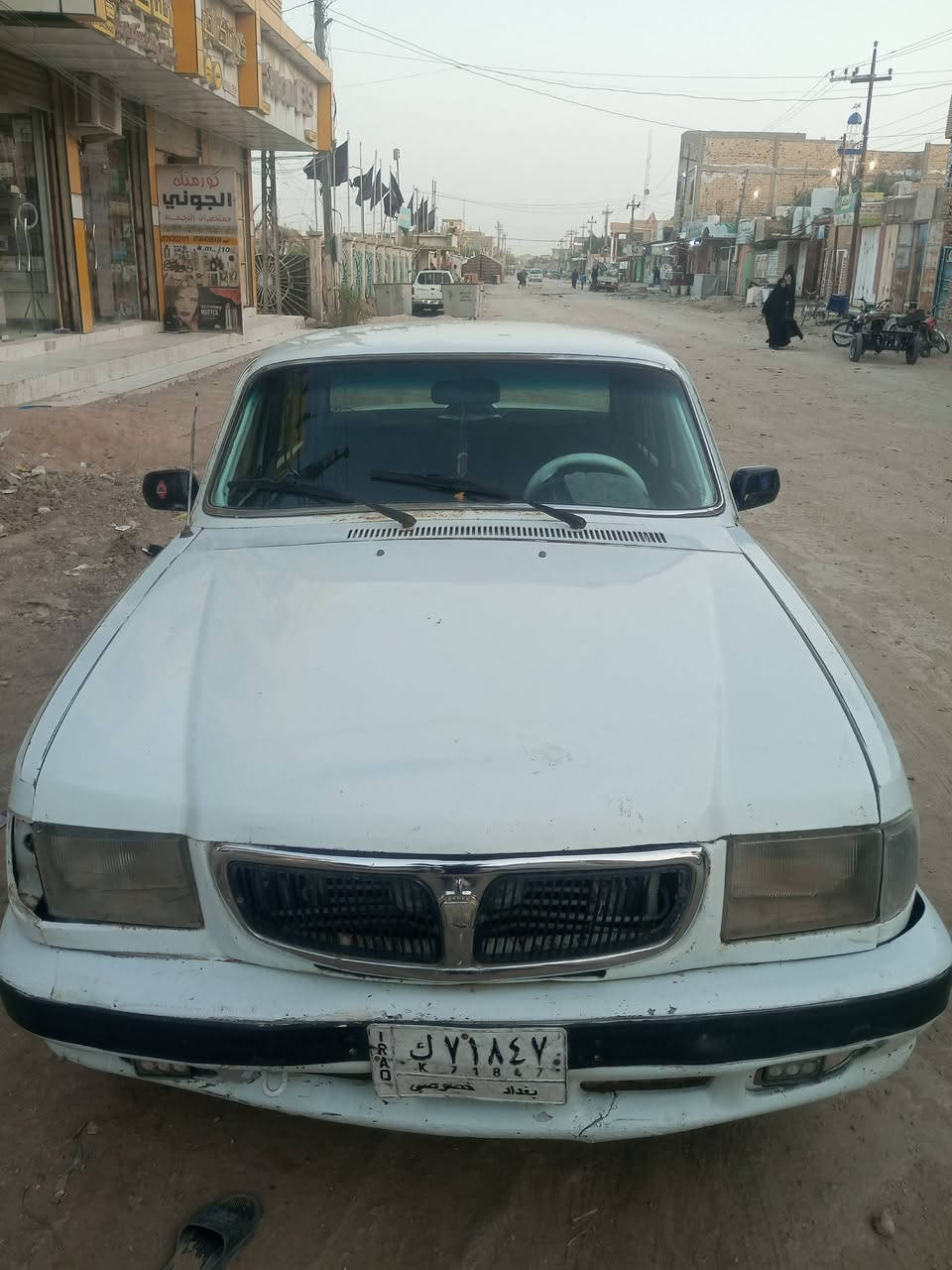 اسلام عليكم سيارة فوالكة للبيع السيارة حلوة سنوية ال 2027 مكينة ونجي مكان السيارة سوك الشيوخ السعر 32 وبيها مجال الشراي بية خير ويدالل الرقم ***********
