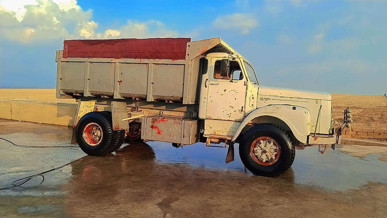 سكاني 111 تك رقم نينوى كير محرك اكسن بشرط طخم تايرات العنوان موصل *********** كورك ***********
