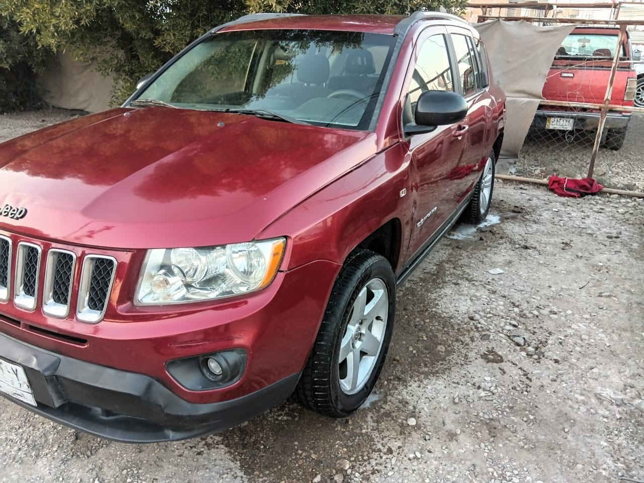 جيب كومباس 2015 حادث جاملغ خلفي فقط سياره حلوه وجاهزه ب 100 سعرها  مراوس بسياره جارجر اوبما  مع فرق نقدي  الي يحب يراوس يجي خاص او اتصال على الرقم ***********
