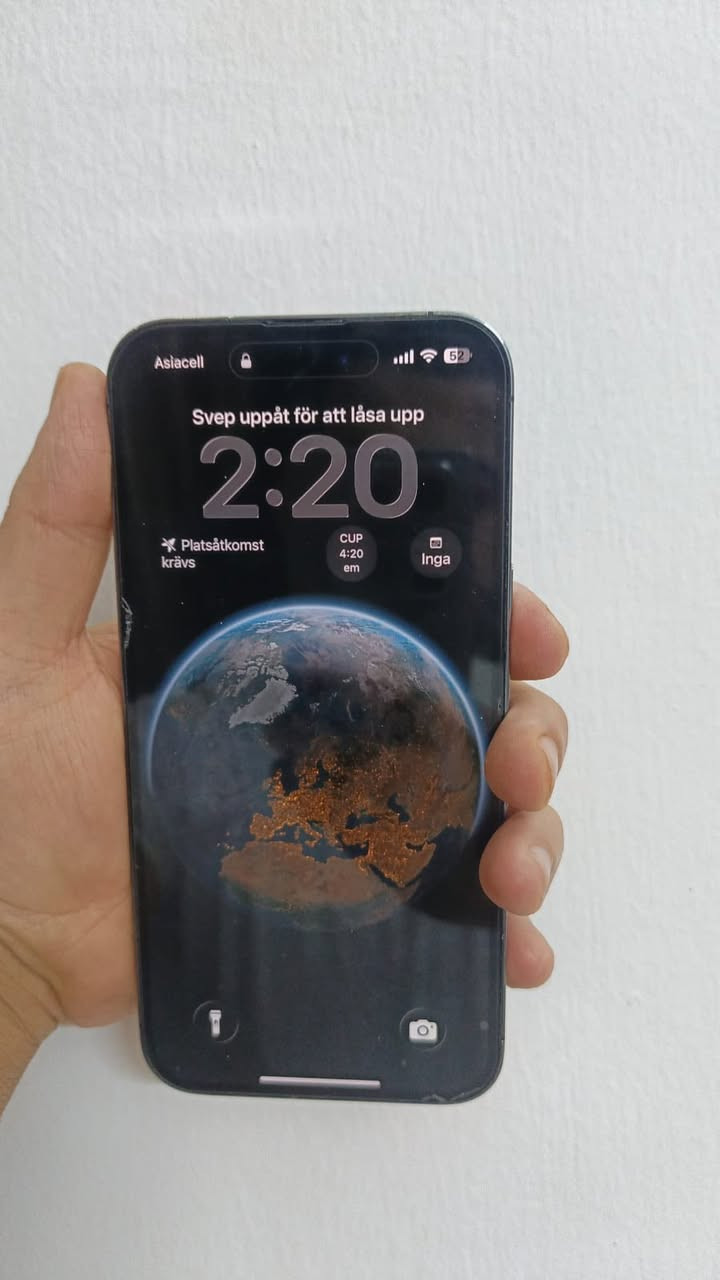 السلام عليكم IPhone 14pro Max
الذاكره 128
بطاريه 78
الجهاز على وضع الشركه 
برغي ممفتوح بي
تاخذه تفحصه وين ميعجبك 
بي ازكه ضد الكسر وبي كفر لظهر 
يجي وياه فقط شاحنه الأصلي
***********
