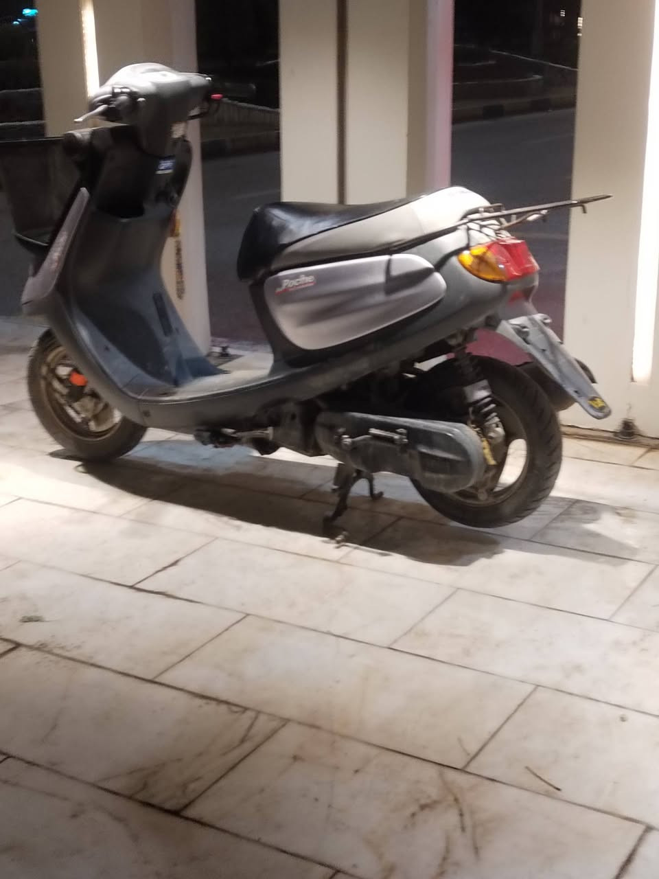 سلام عليكم
دراجة منغولي ابو السلة للبيع الدراجة كفالة عامة جيب وياك فيتر و افحص براحتك شغالة سلف هندر شلعة و معدل  كهربائيات كلهة شغالة الدراجة ستاند كهربائي (للي ميعرف شنو يعني تنزل الستاند الصفح تطفة) السعر مليون و مية و بيهة مجال قليل او مراوس ب 4كير لو دايون عضم للاستفسار اكثر ***********
