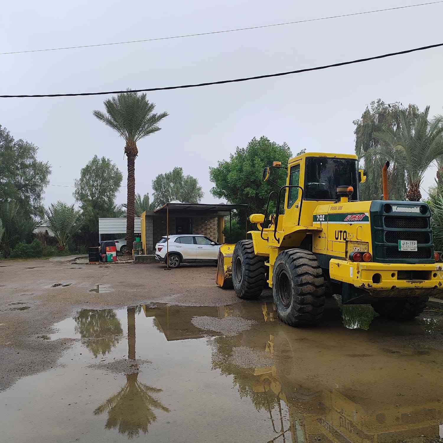 سلام عليكم شفل للبيع مديل 2002 بمديله تحويل ثاني يوم مكينه ازوزه بلادي كير مكفول حجم70 (***********)
