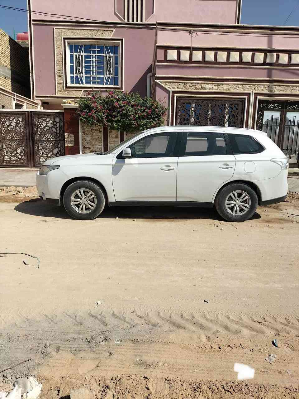 اوتلاندر 2015 خليجي رقم  أربيل بأسمي السنوية لغاية شهر السادس 2027
الاتصال واتساب ***********
دفع رباعي
السعر ١٤٥ $ ورقة
