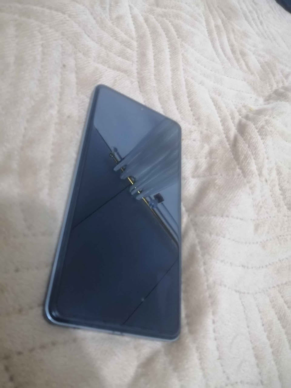 السلام عليكم عندي تلفون للبيع  اسمه
lnflnix NOTE 12VlP
ذاكره 256 عشوائيه 8 + 5
بطاريه 4500
الكامره الاماميه 16M
الكامره الخلفيه 108M
جهاز مرتب ممفتوح وماداخل تصليح
سعر 190 مكاني كربلاء حي نصر قرب ملعب كربلاء دولي
رقمي *********** وبي وتساب كربلاء, العراق

