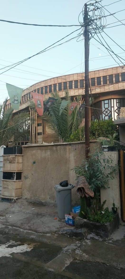 عقار للبيع طابو صرف
المساحة ١٥٠م صافي مع تشجير ١٠٠م طابقين ٣ غرف نوم البيت جديد 
الموقع نهاية شارع المعهد دور المسيح
للاتصال ***********
علي نعيس القريشي للعقار
