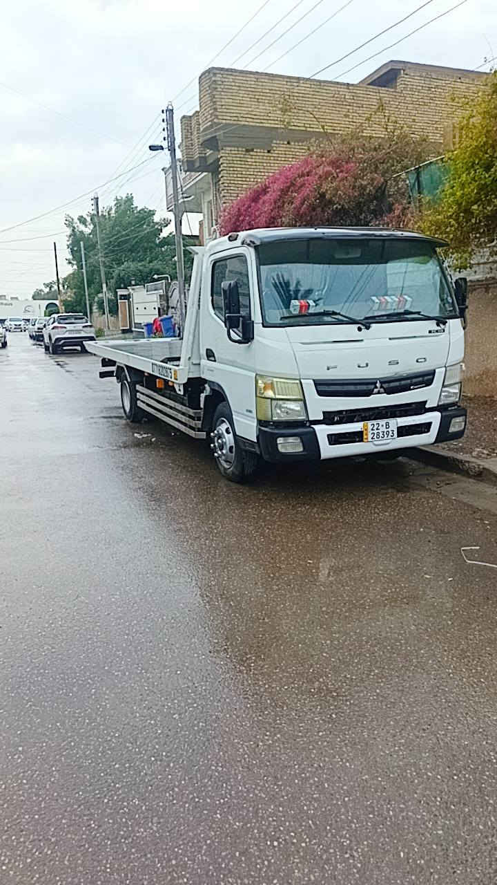 سلام عليكم كنتر اوربي موديل ٢٠١٥رقم اربيل سنوية منتهية  بدي جديد شغل سيد محمد قمارة مكفولة من الصبغ والضربة عدة رصعة بشباك  شاصي مكفول بدي مكفول تبريد بلادي كير ٧نمر مكينة كهرباء مسكر بيها خلل كهربائي  بخط الانجكتر  مكاني بغداد ***********
