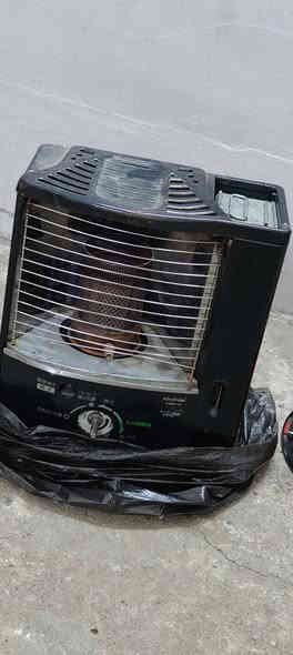 السلام عليكم صوبه سولان جديده مامستعمله شرط بنايلونه والثانيه ياباني مستعمل ينرادلها ترتيب بكره وترتيبات السعر مناسب جدا واتس اب ***********
