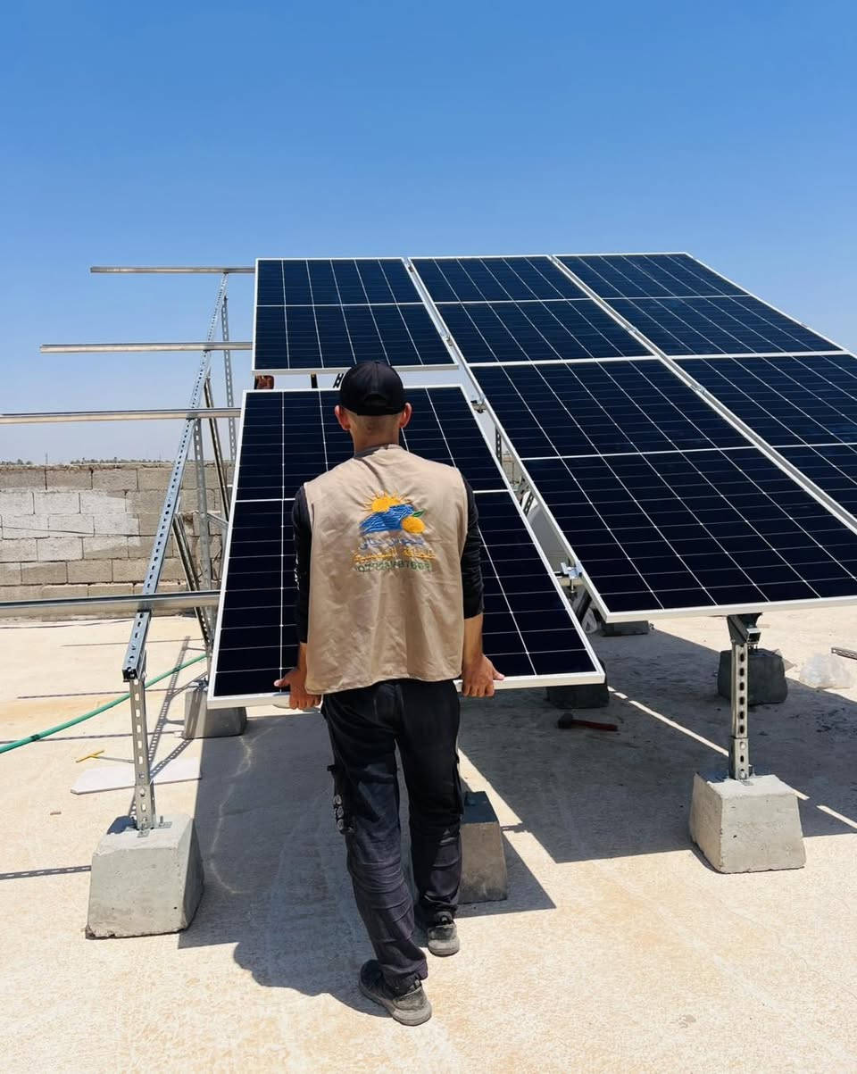 �⚡ بفضل الله وحمده تم إنجاز وتنصيب المنظومة رقم (15) في محافظة ديالى / قرية الحويش ⚡🌞

من تنفيذ مكتب شموس ديالى للطاقة الشمسية ☀️

✅ قدرة تشغيل15 أمبير نهاري
🌙 + 12 أمبير ليلي
⏰ تجهيز ليلي لمدة3 ساعات

🔹 مكونات أصلية من براندات عالمية
🔹 تركيب احترافي وفق المعايير الهندسية
🔹 ضمان حقيقي على المكونات
🔹 أداء مستقر وكفاءة عالية

💡 ودّع مشاكل انقطاع الكهرباء واستمتع بطاقة نظيفة وموثوقة على مدار السنة.

📞 للحجز والاستفسار عن العروض والتقسيط: ***********
مكتب شموس ديالى للطاقة الشمسية

#الطاقة_الشمسية #ديالى #الحويش #شموس_ديالى #تقسيط_المصرف_العقاري #طاقة_نظيفة #منظومات_شمسية #الطاقة_البديلة ☀️�
