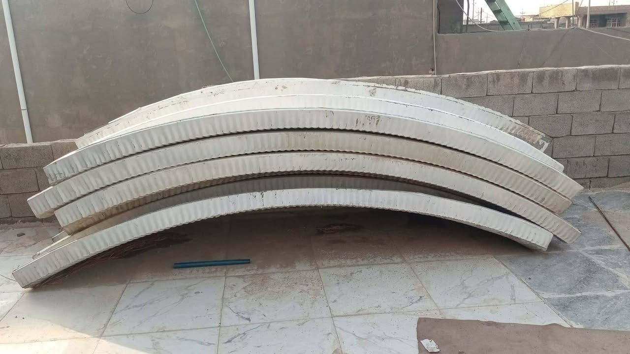 سلام عليكم سقيفه 7متر بعدها جديده المكان البصره قضاء ابو الخصيب قرب المحكمه ***********
***********
