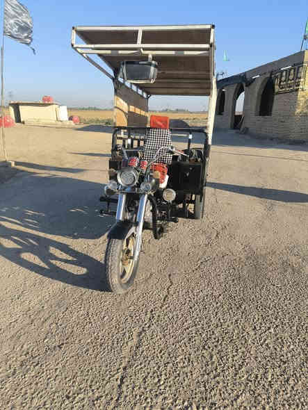 ام تي ار موديل 2011 رقم اسود وسنويه.  شاصي مكفول. محرك 2023. اكسن جمره جديد السعر 950 العنوان الديوانية المهناويه.  الشراي يتصل ***********
