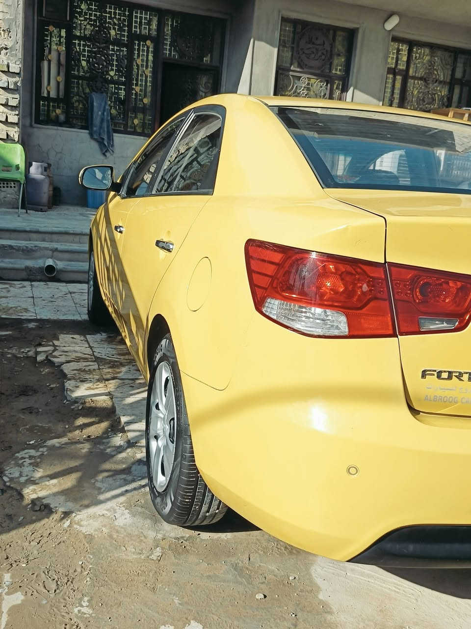 سيراتو فورتي موديل 2013وارد خليجي مكينة 1600ليبل واحد دعامية ممبدلة كبل لشارع عنواني بغداد بسمي تحويل السعر100 رقمي‏‪***********‬‏وبيك خير وتدلل تفحص سونار وتاخذ
