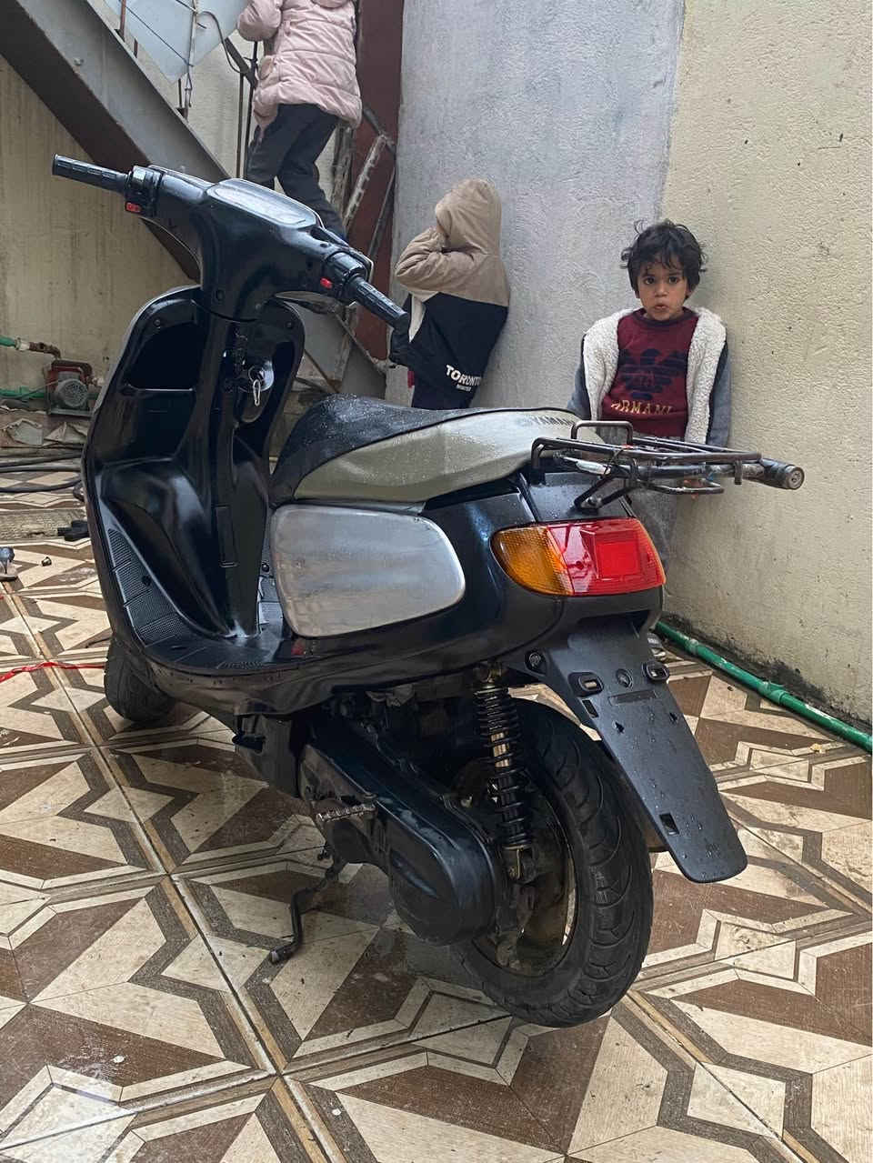 دراجة ياماها ياباني نضيفة وكاملة مابيها اي نقص وما مدخلها محل تصليح كشيها حلو كامله اشاير سلف هندر قفال ستيرن سرج مابيها برغي نقص سعر قفل300 مكاني بصره قبله 
*********** البصرة, العراق
