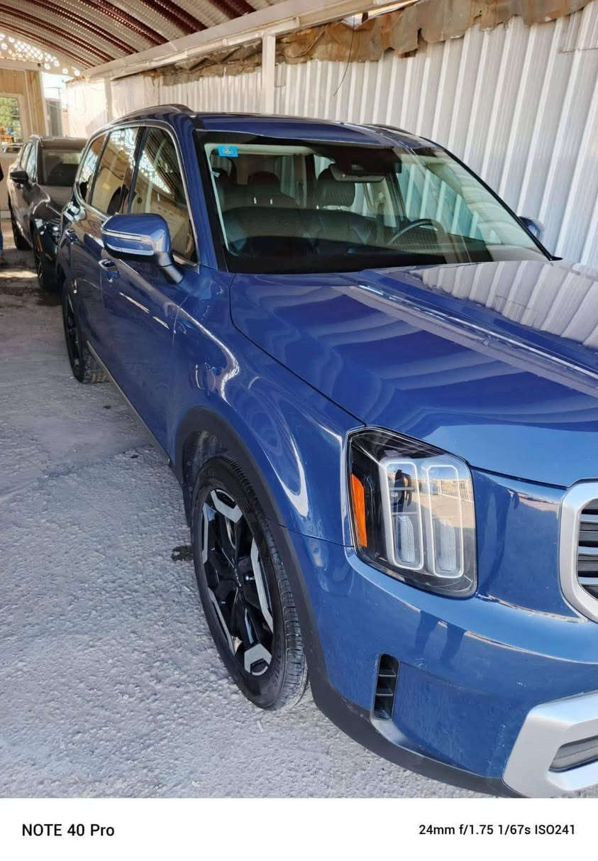 كيا تولرايد موديل 2023 رقم بغداد فول المواصفات بصمه شاشةمنتصل  كامره تبريد تدفئه 
فتحه سقف  وبيه بعد مواصفات حادث خفيف 
السعر ب 270وبيه مجال الطيبين
التواصل انتصال على الرقم
***********
مكلف بلنشر انتصل على الرقم وشوفه راعيه
