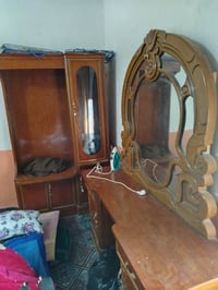 غرفة نوم • للبيع خاص • مفتوح