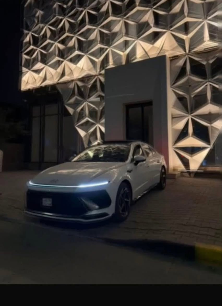 السلام عليكم عندي سوناتا 2024 طلعته زيرو فول موصفات 1/1 اعلى فئه اريد ابيعها سياره حره مرقم بغداد بأسمي مثبت لوحه سياره ام الضمان بعدها ما مبدل دهن تبديل الدهن بشركه مجانا


**إذا كنت صاحب هذا الإعلان وتريد حذفه لأي سبب، رجاءا أرسل رسالة إلى الدعم الفني**