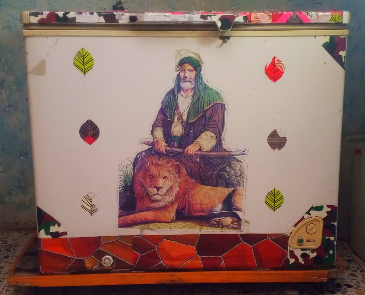 كلمن وسعره غراض بيت واسعارهن مناسبه مكاني بغداد جسر ديالى الجديد***********
مجمده تشتغل وتفصل سعره 50
خلاط شغال ونضيف سعره20
خلاط كهربائي يدوي سعره 10
كاونتر نظيف كلش 3 قطع وسنك سعره 200
بلازمه حجم 24 سعره 30 شغاله
ديرلات ثنينهن ب15
واي فاي شغال نظيف سعره 10
دفي دي شغال سعره 10
