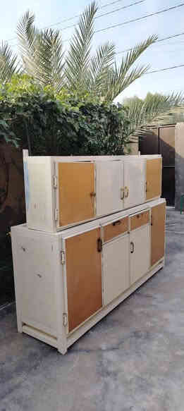 كاونتر مع سنك للبيع يرادله شويه ترتيبات السعر 175 بي مجال ***********
