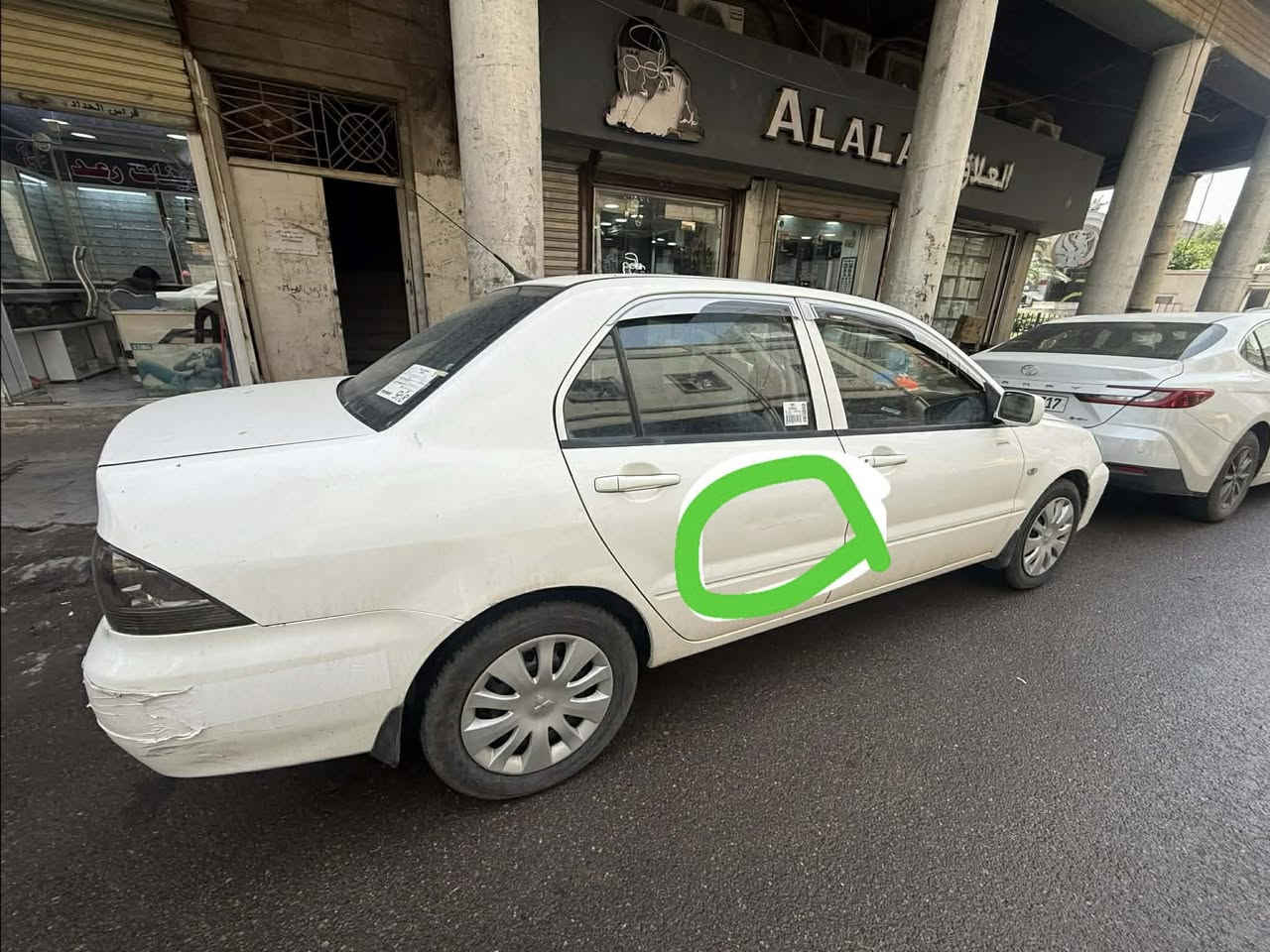 سلام عليكم لانسر الشركة العامة ٢٠١١ باسمي مشروع وطني رقم بغداد سيارة بلادية تخم تاير تبريد كير ومكينه خير من اللّه بيها الهلالات الخلفيه
مكنها دوره ***********
وسعر 85 وبيها مجال بسيط 
جماعة ال70 وال75 ابتعدو عن المنشور مديلات اقل وتعبانات ومصبوغات عام تنباع سبعينات
