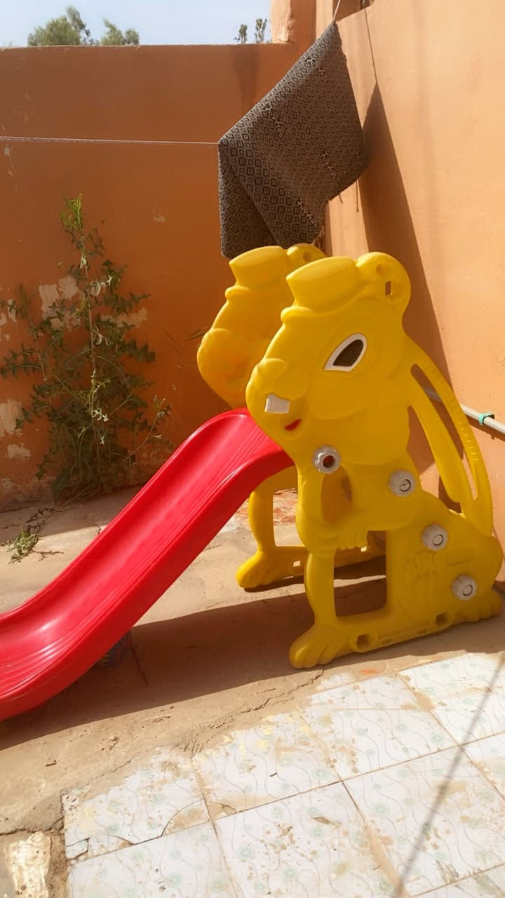 مرحبا بنات عندي هاي للبيع نوعية قويه كلش ماخذتها ب٧٠اريدها ب٥٠وبيها مجال لتريدها تدخل خاص


**إذا كنت صاحب هذا الإعلان وتريد حذفه لأي سبب، رجاءا أرسل رسالة إلى الدعم الفني**