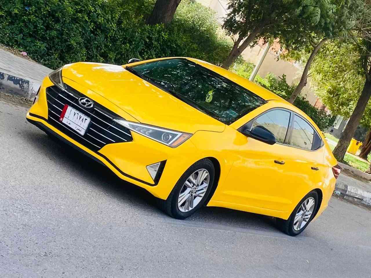 السلام عليكم للبيع هونداي النترا مديل 2019 وارد امريكي حادثه دور خلفي فقط والباقي مكفول كله ليبل وحد موصفات شاشه كامره دوره فل تحكم رادار امامي جانبي تحديد مساره توقف ذاتي كير AT مكينه 2000 دوش سنويه لغاية 28 مصفره هيه وغرمات السياره جديده حيل وجاهزه واي نقص مابيه كير مكينه مكفولات حداديه تخم تاير تدفه تبريد ثلج السعر 128 لاستفسار اكثر لاتصل على الرقم *********** مكان السيارة كربلاء مكلف بل نشر كربلاء, العراق
