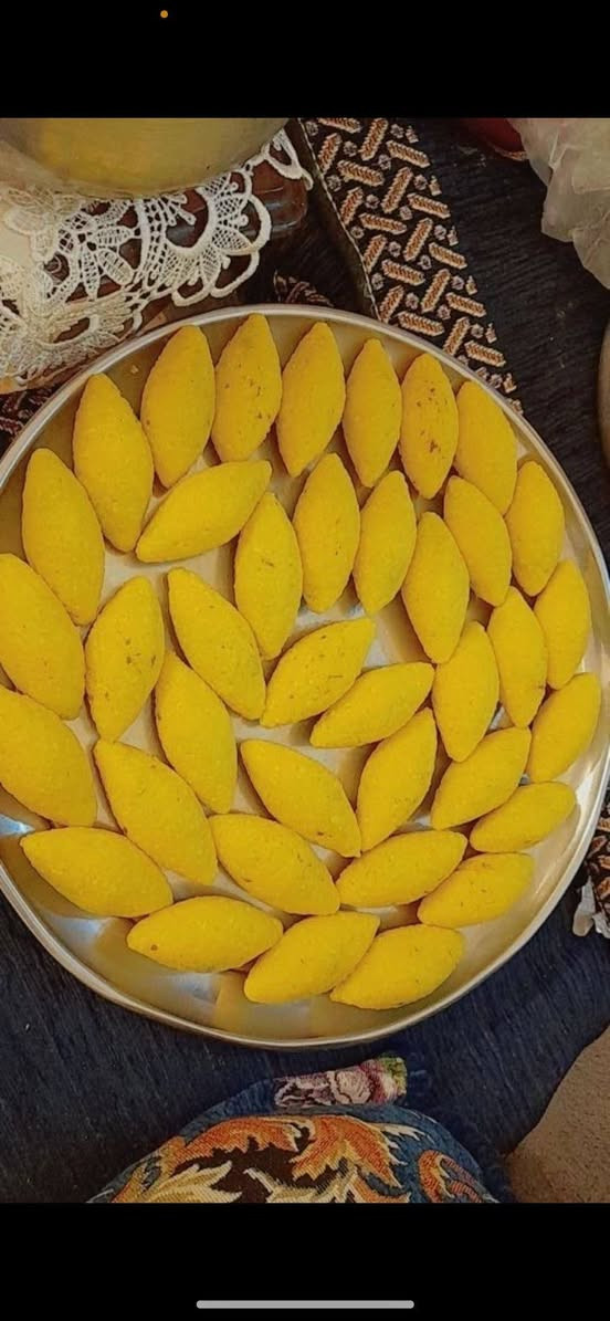 عندنا اليوم أحلى سفرة 😍✨
كبة وبورك وكليجة… وكبة تمن وكبة جريش وكبة بتيته 💛
والمميز بعد أكو توصيل، يعني الطعم يوصل لباب البيت سخن وجاهز 😋🍽️
هنيًا وراحة بال عليكم 🌿


**إذا كنت صاحب هذا الإعلان وتريد حذفه لأي سبب، رجاءا أرسل رسالة إلى الدعم الفني**