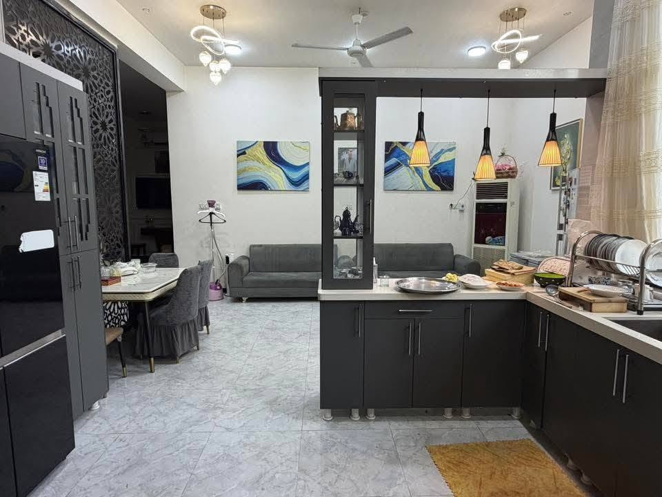 🏠 / دار للبيع مساحه ٤٠٠ م طابو زراعي سند

                 واجهه ٢٠ م / نزال ٢٠ م 

🧱 بناء حديث درجه أولى 

الطابق الاول / مطبخ . أستقبال . هول . غرفتين . مجمع صحيات . كراج . حديقه 

الطابق الثاني / غرفتين . هول . مجمع صحيات 

🌍 الموقع / زوير قرب مسجد الرسول الأعظم

للأستفسار اكثر مراجعه مكتب 
عقارات أراضي بابل الخضراء للمقاولات العامه والتصاميم الهندسية 
شارع ٦٠ .. عمود ٣٠٠ .. مقابل أستدارة علي بقلي 
الشيخ حازم 
وسام محمد 
أبو حيدر / *********** حلة, بابل

