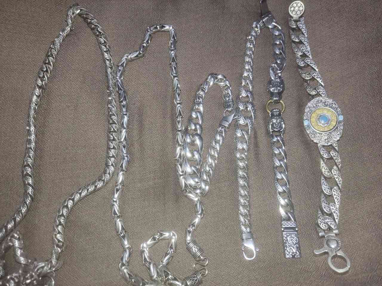 متا فضه استرليني القديم قطع كلها حلوه 21قطعه ابيع شلع تفضل خاص او اتصل وتدلل*********** مكاني كربلاء واذا تراهمنه اوصلك وين ما جان
