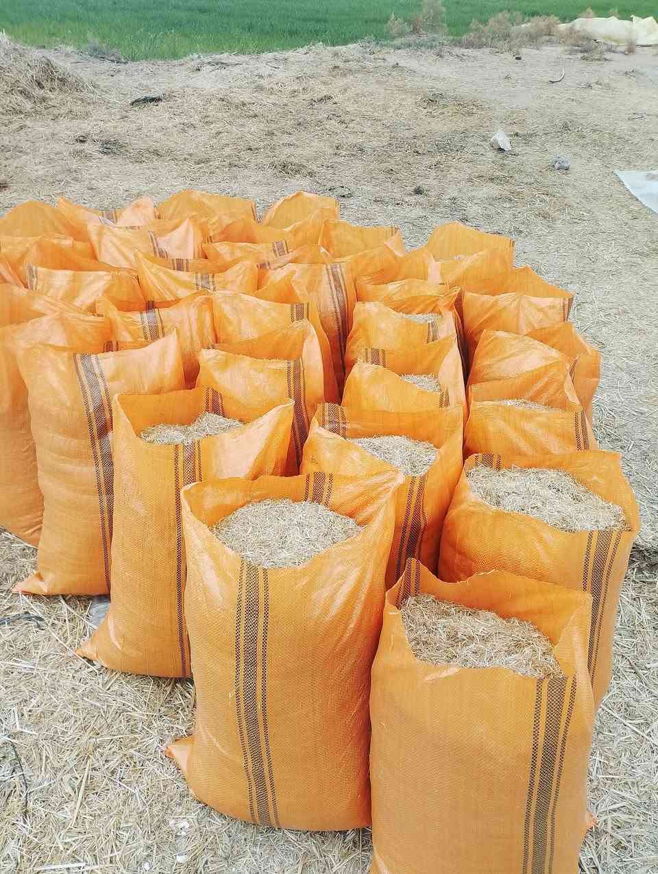 تبن البيع زوج 6 مكانك مشخاب ***********
