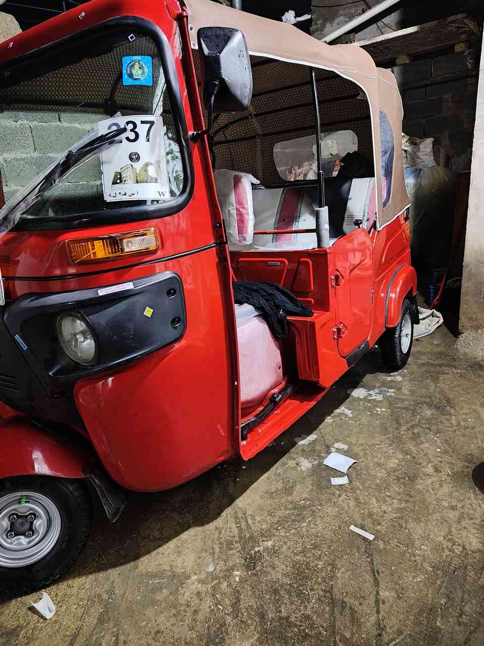 السلام عليكم شباب شباب تكتك موديل 22 داخله بل 23 شهر الواحد مضلع التكتك تكتك خير من الله حلوه وما ناقصها شيء تكتك معمره بيها الدوس مكينه مكفوله من التنقيص والتبخير يعني تاخذها لا تنقص ولا تبخر جاهزه لاخر حبايه بوجهك للشارع العنوان بغداد مدينه الصدر والسعر اتصل وتدلل الرقم الاول *********** الرقم الثاني اتصل وتدلل ‏‪0771 390 1299‬‏ رقم سنويه انجليزي باسمي تحويل ثاني يوم حتى هزه داخله
