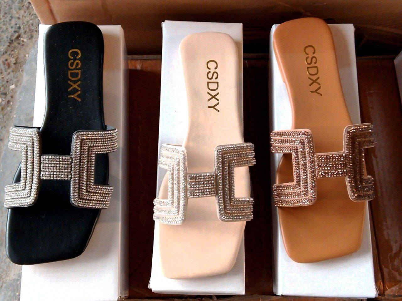 ✅️ البيع بالجملة  فقط، لا نقبل الطلبات الفردية. ✅️
موديلات جديدة، ومتوفرة حسب الطلب.

مقاسات وألوان متنوعة.

• مناسبة لتجار التجزئة والمحلات التجارية والمتاجر الإلكترونية.

• خدمة التوصيل متاحة لجميع المحافظات.

🚛 مع شركة الوسيط.

💬 تواصلوا معنا الآن واحجزوا قبل نفاذ الكمية.

للحجز والاستفسار، تواصلوا معنا عبر واتساب على الرقم ***********

✅️تەنها بە تاک و کۆ، بێ تاکەکەسی. ✅️
مۆدێلی نوێ و لەسەر داواکاری.

قەبارە و ڕەنگی جۆراوجۆر.

✅ گونجاوە بۆ فرۆشیارانی تاکەکەسی، دوکانەکان، و فرۆشگاکانی ئۆنلاین.

✅ گەیاندن بەردەستە بۆ هەموو قایمقامیەتەکان.
🚛 لەگەڵ کۆمپانیای ئەلوەسیت.
💬 هەر ئێستا پەیوەندیمان پێوە بکەن و پێش ئەوەی شتەکانتان نەمێنن حجز بکەن.

بۆ حجزکردن و پرسیارکردن لە ڕێگەی واتسئەپەوە پەیوەندیمان پێوە بکەن بە ژمارە تەلەفۆنی ***********
