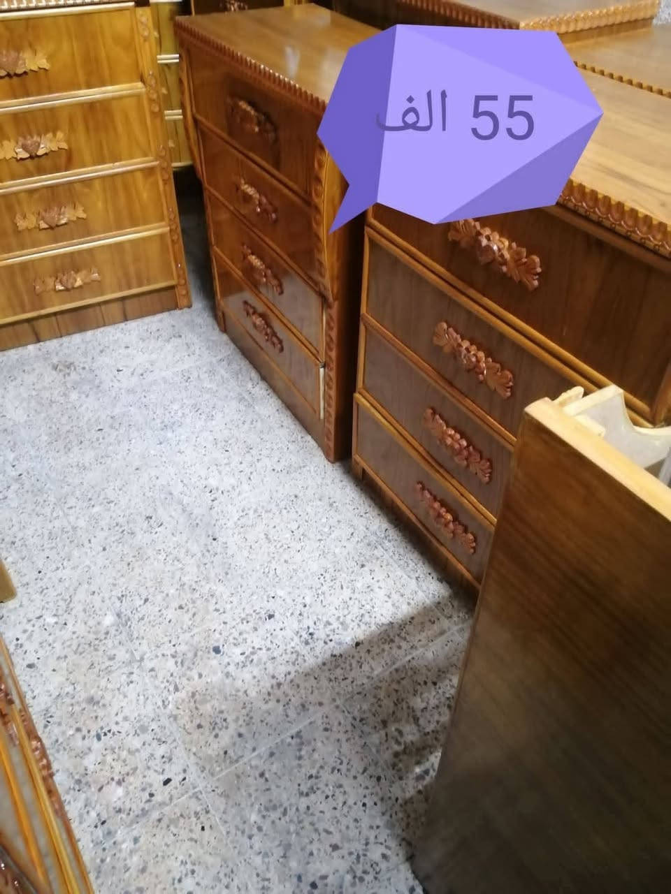 وجبة جديدة ميز تواليت مجرات تخت نفرين تخت نفر زاويه جدد مامستعملين للأستفسار *********** او مراسلة الصفحة خاص العنوان الموصل توصيل متوفر
