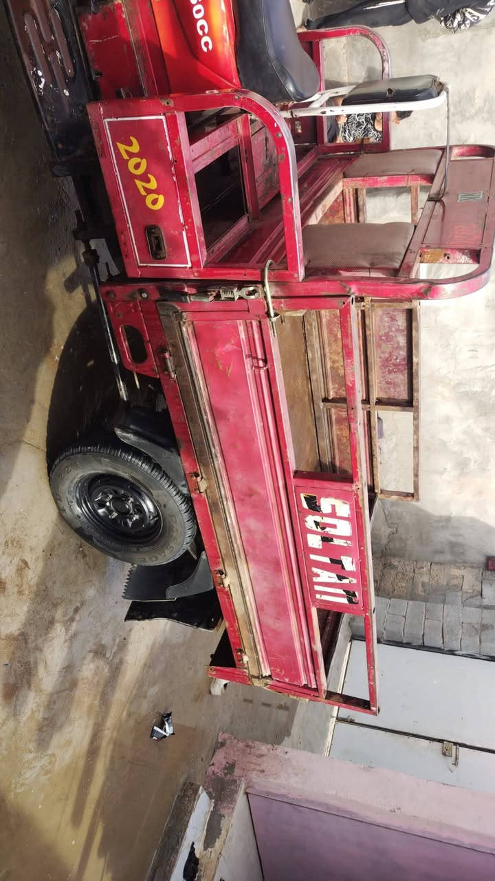 سلام عليكم ستوته سلطان 2020وراق  *********** ب مليونين و٢٠٠وبيه مجال للشراي
