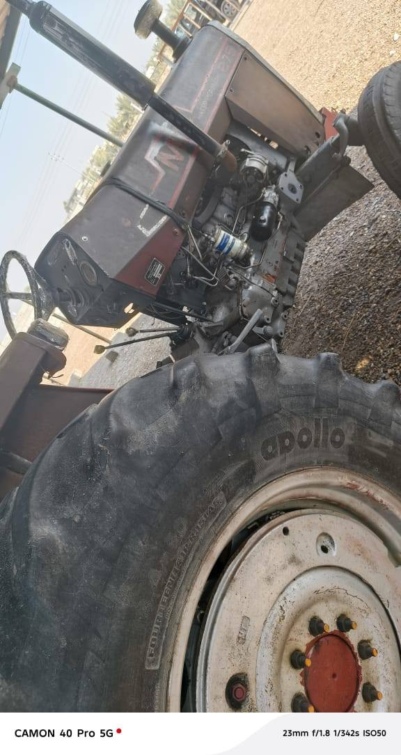 سلام عليكم مكينه ام ساعه للبيع موديل 82كير محرك اكسل كله جديد حجم 275 كهربائيات كله شغاله  اي ستفسار اتصل على الرقم ***********///////
