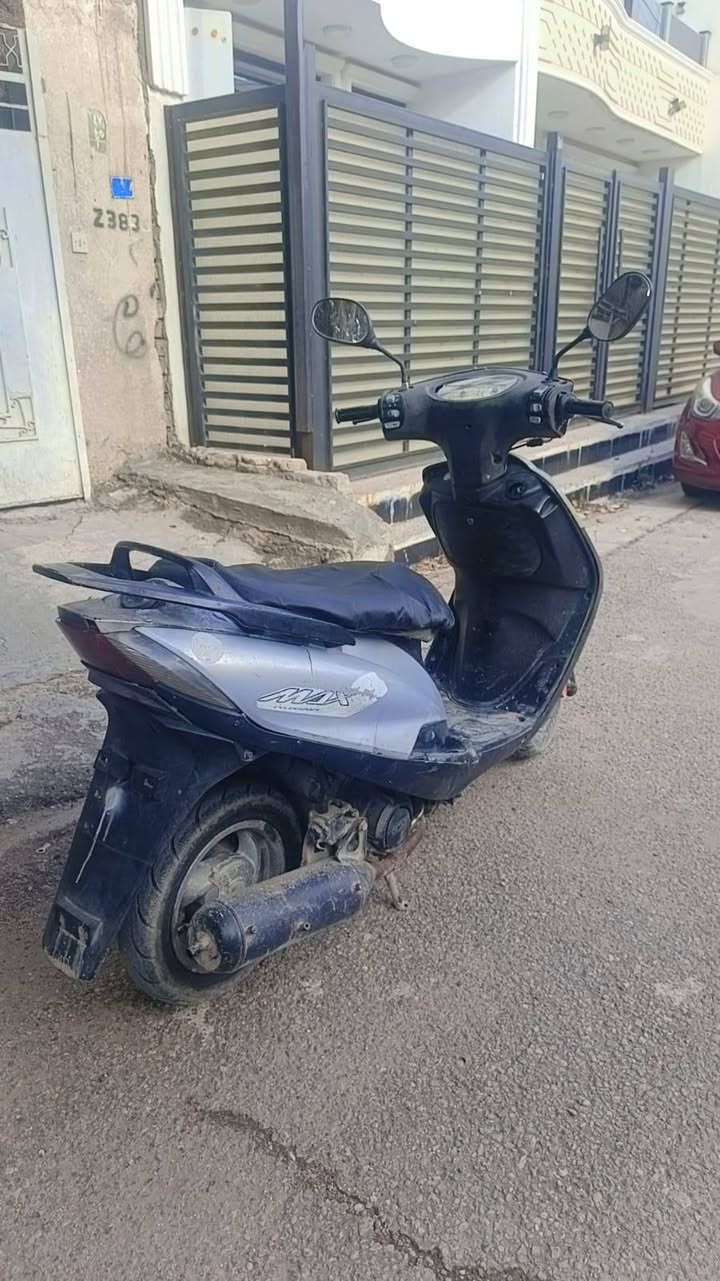 اللهم صلي على محمد وال محمد
دراحه ماكس ١٤٠ سلف هندر كهربائيات كله شغاله ستاند صفح وستاتد تعليك محرك ناشف لاتبخير ولا تنقيص شلعه تخبل
نكره سلف بكل وكت أوراق بيه
كفرات اصليه مختم مكاني بغداد لبياع
السعر 325 وبيه مجال
*********** خابر وتدلل
