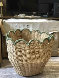 سلة خوص • ديكور منزلي