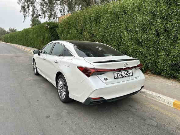 افلون تويوتا  2025 هايبرد 
لمتد السياره فول 1ع1
بنوراما تسلا 
شاشه جبيره 
داتا شو 
4 كامرات 
جلد 
كراسي كهرباء
4 بصمات 
تدفى تبريد كشن 
دبل رادار 
تحكمات ستيرن 
لايت LED
بك لايت LED
تبريد قطعتين
توتو هولد 
هندبريك بصمه 
مري شفط
وبيها هوايه مواصفات 
السياره ماشيه 3 الف 
مكان السياره بغداد حي الخضراء 
السعر 280 وبيها مجال 
***********
