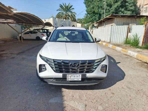 السلام عليكم اخوان توسان موديل ٢٤ خليجية فول قمارة حديد  كراسي كهرباء ومعروفة مواصفات التوسان الباقية مايحتاج اسولفهن ماشية ١٥ الف قابلة للزيادة مدوشمة ارضية وكشنات جلد... بأسم بنية السيارة كفالة عامة عدا صبغ بسيط بالدعامية الخلفية مكان السيارة الرصافة سبع ابكار مجمع الأوقاف قرب معارض الكريعات ..السعر ٣٣ مليون عراقي بيها مجال بسيط للشراي للأستفسار *********** اخواني ملاحظة اني مكلف بالنشر
