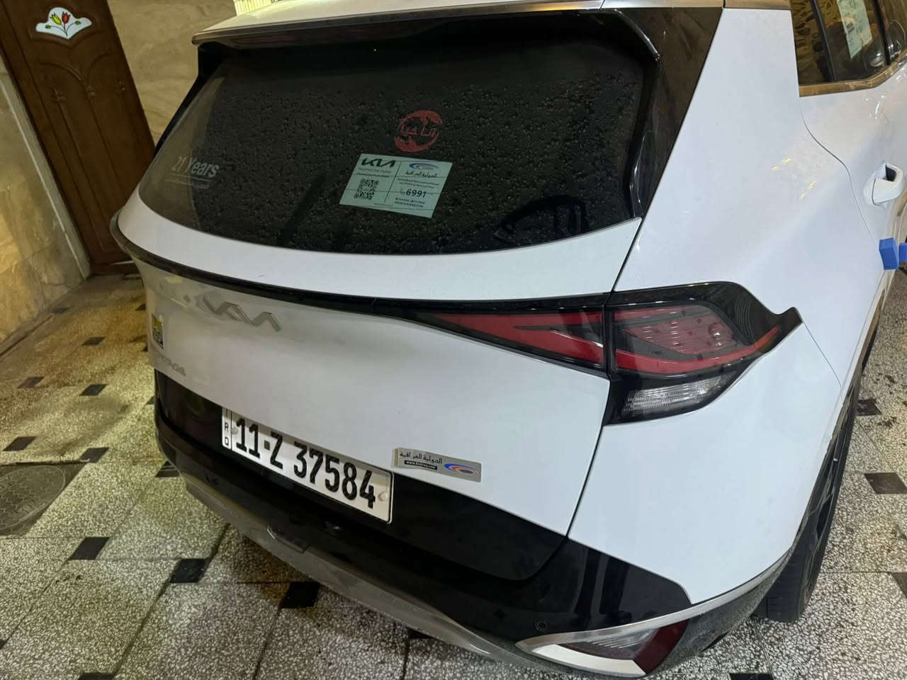 سلام عليكم للبيع كيا سورتج موديل 2025 ماشيه 16 الف 
السيارة جديده بل باكيت 
مكفوله كفاله عامه  
فول مواصفات 
موصفات ال جيتي لاين 
السياره ضمان الدوليه العراقيه للسيارات 
فول واحد ع واحد 
السعر 247 او بيها مجال للشراي 
مكان السياره بغداد شارع الكياره 
***********
غير متواجد ع الفيس 
مكلف في النشر فقط
