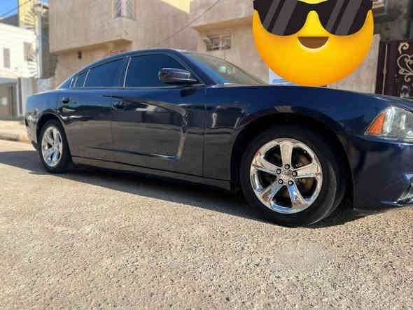 جارجر موديل 14 مكينة 3600كير طيارة تبريد ثلج منظومة زنون كاملة كصه جنطه متؤمة طبق  الأصل السعر المطلوب 55$وبيها مجال هاتف ***********
