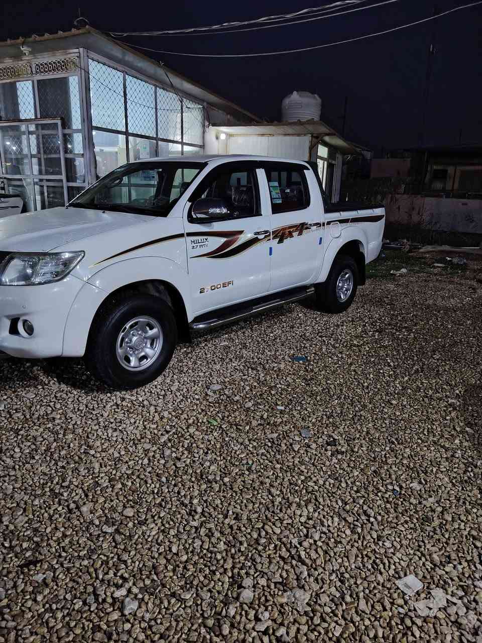 سلام عليكم بيكم هايلوكس 2014 مكفوله كفاله عامه سعوديه ام الجربه كير عادي *********** ***********
