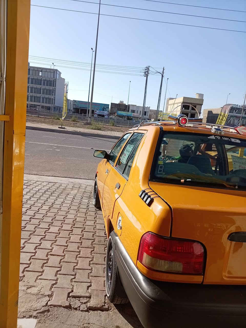 سلام عليكم سايبه للبيع 18 سياره جديد تبريد تخم تاير باتري حداديه كله جديد ***********
