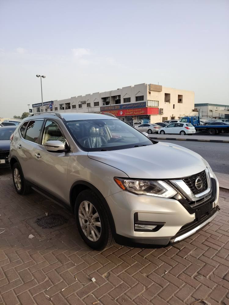 Nissan rogue Special  2019
 Mileage only 125k 
VIN :5N1AT2MT8KC830878
Original airbag 
Fresh USA  input 
Silver  color
Passing guarantee
Engin: 2.5 L4
good condition car
More information WhatsApp or call

      0563172247

      [hidden information]


**إذا كنت صاحب هذا الإعلان وتريد حذفه لأي سبب، رجاءا أرسل رسالة إلى الدعم الفني**