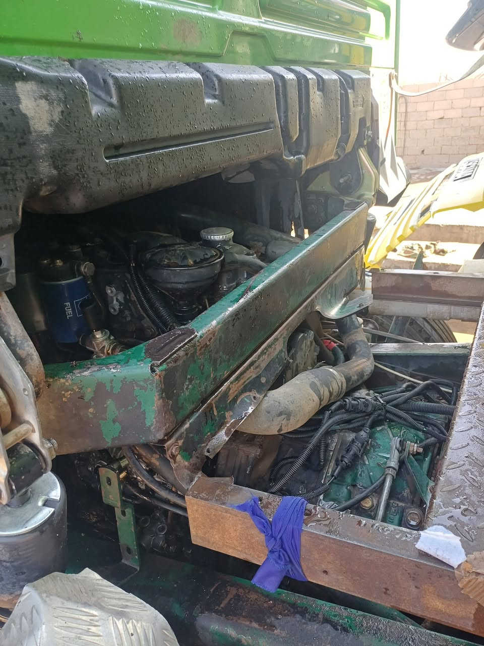 مان صقر قلاب موديل 1996 
رقم سليمانيه انگليزي بأسمي 
5 بستم سوبر تدفئه تبريد جاهزه للشغل 
العنوان ديالى قضاء بلدروز
***********
