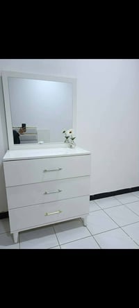 غرفه نوم • جديدة • مجال بسيط