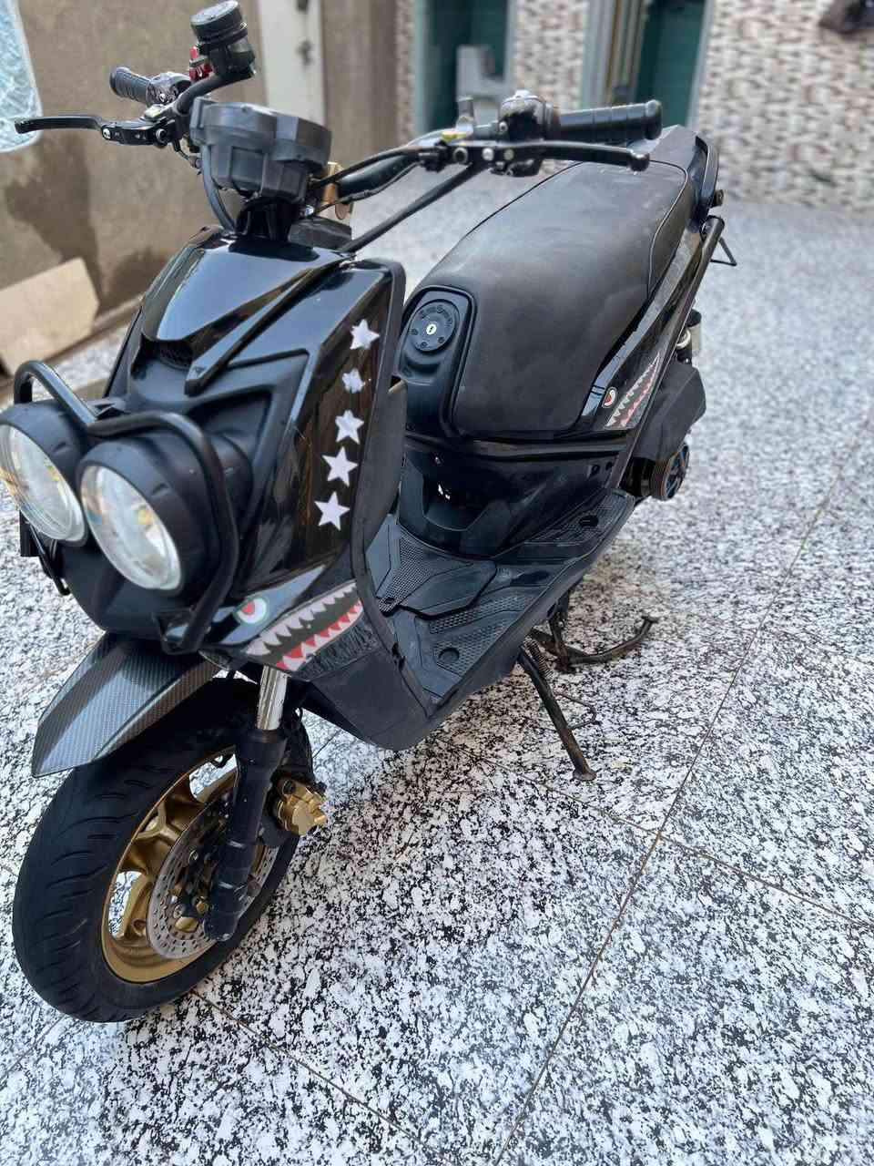 السلام عليكم
للبيــع 

سكنس جبـلي رمبة طالعة من معرض الزيــتون  •

مديل 2014
  
غراض تزويـد خير من الله بيهة •

نظيفه اي نقص مابيــهة شغل واطلع • 

السعــر 💲 خـاص •


**إذا كنت صاحب هذا الإعلان وتريد حذفه لأي سبب، رجاءا أرسل رسالة إلى الدعم الفني**