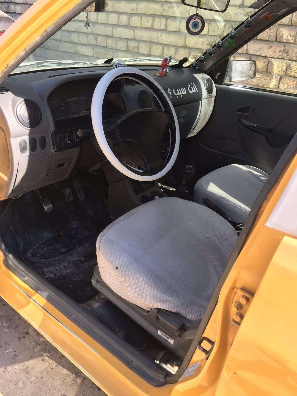 السلام عليكم مرخصت مدير الكروب سايبه موديل 2016بيه جاملغ امامي مبدل وجوه قبق البانزين ضربه خفيفه وشاصي واحد فطر صغير ومسوي سياره مرتبه شوفت عينك غرامه هيئه مصفره رقم جديد سنويه لل ٢٩ رقم ***********بغداد الدوره ٣٠
