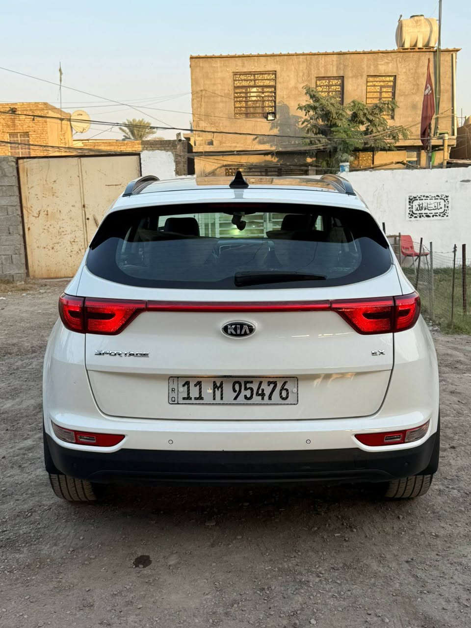 سلام عليكم سبورتج وراد امريكي موديل 19  سيارة جديدة جدا حادثها بنيد سطحي فقط مواصفات السيارة لمتد  يعني فول الفول للخير / بصمة تشغيل + بصمت ابواب مري شفط كشنين كهرباء جنطة كهرباء كشتات تدفئة تبريد  ستيرن تدفئة شحن واير ليس بنيرامة سستم سمعات دمامات بلادية سيارة كلش نضيفة السونار مرفق داخل المنشور السعر 172 وبيها مجال جدن بصيط مكاني بغداد الكاضمية
مكلف بل نشر الاستفسار علة صاحب السيارة ***********
