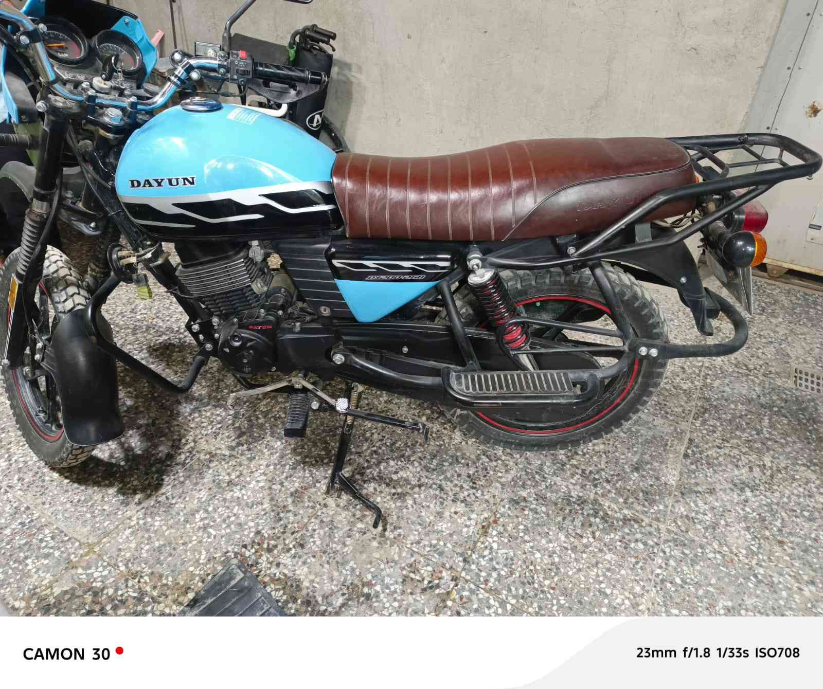 السلام عليكم دراجه دايوان جبلي للبيع موديل 23 نازله ب 25 دراجه مرقمه رقم بغداد باسم الشركه دراجه زيرو برغي ما مفتوح بيها
السعر 2800
الرقم ‏***********
 *********** ‏
